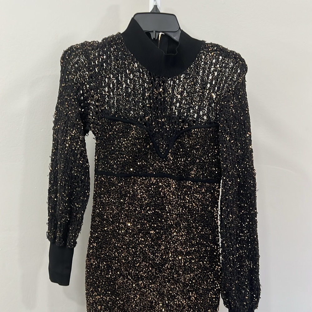 Dodiee GAIA crochet sequin maxi dress in black gold long sleeve - Picture 6 of 15